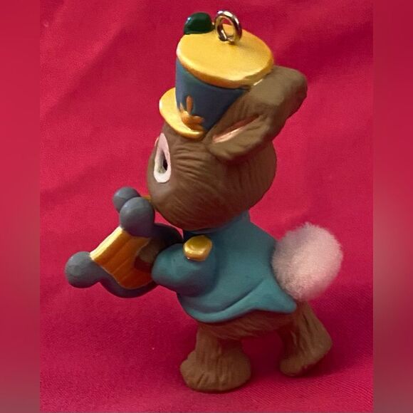 Easter Hallmark Keepsake Ornament 1993 Easter Parade Bunny Marching 2nd inSeries - Picture 5 of 7